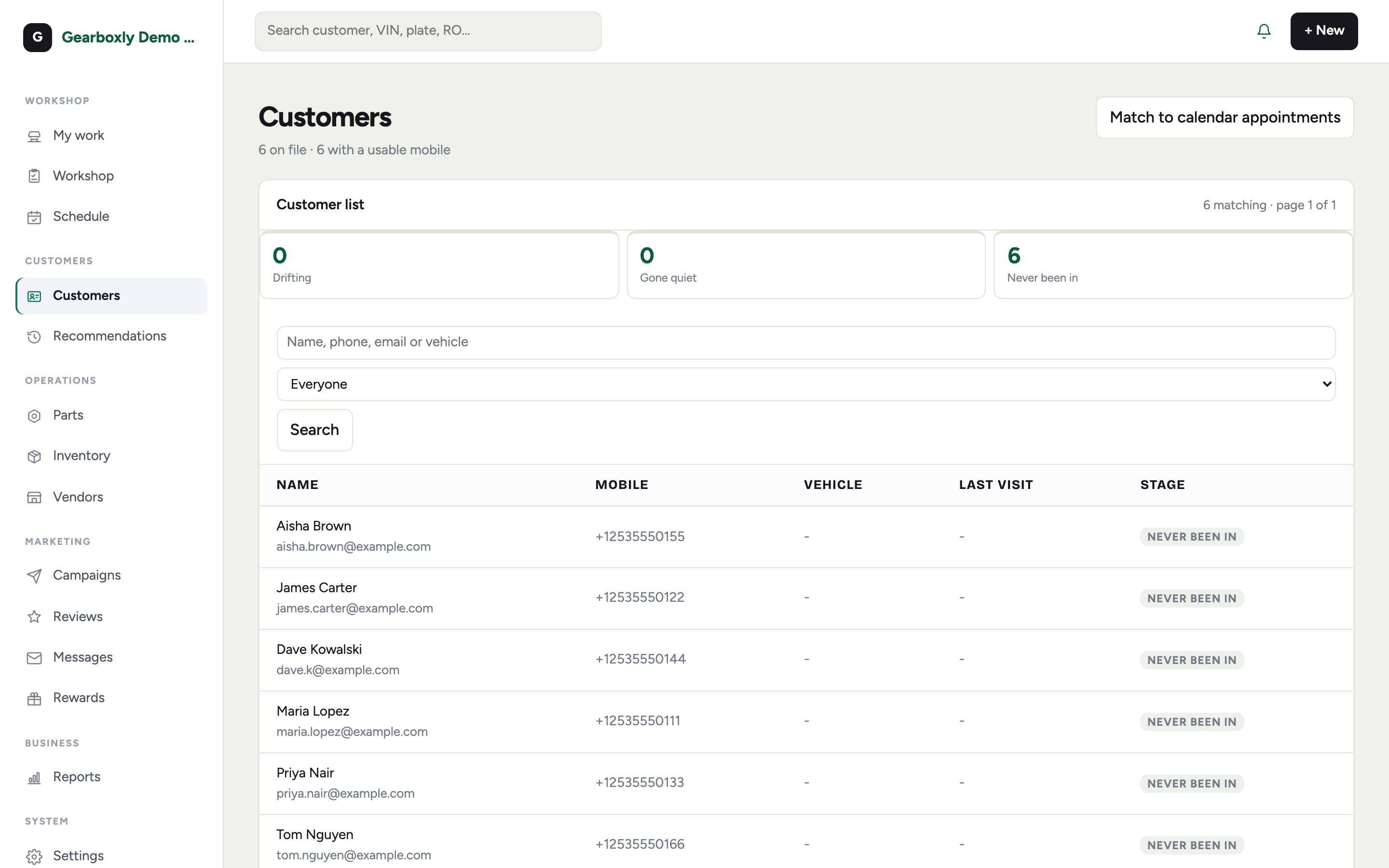 The Gearboxly customer list with search, stage filters and each customer's vehicle and last visit